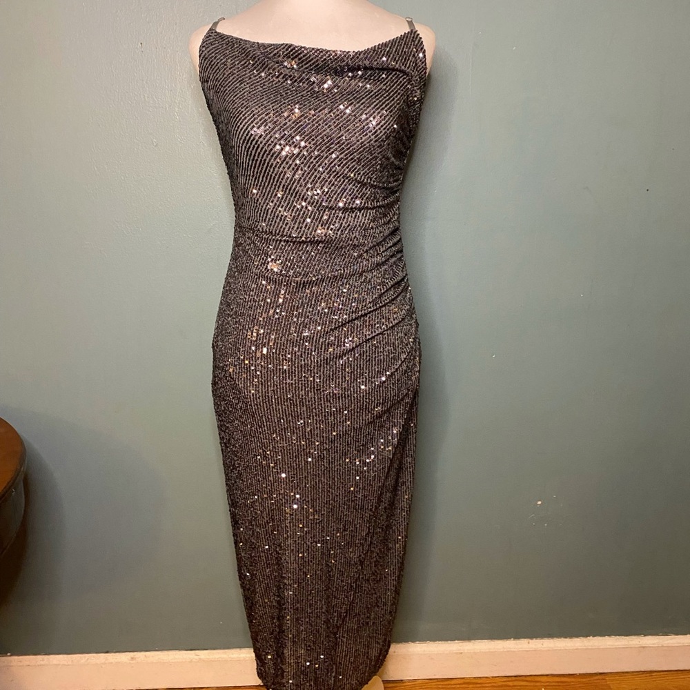 Full length sequin dress gray size 4 prom cruise date night formal wedding